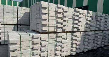 铜仁芝麻白路沿石