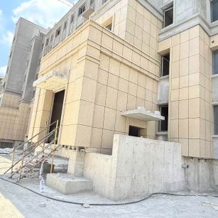 铜仁 黄金麻干挂，工地实拍