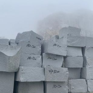 铜仁芝麻白花岗石