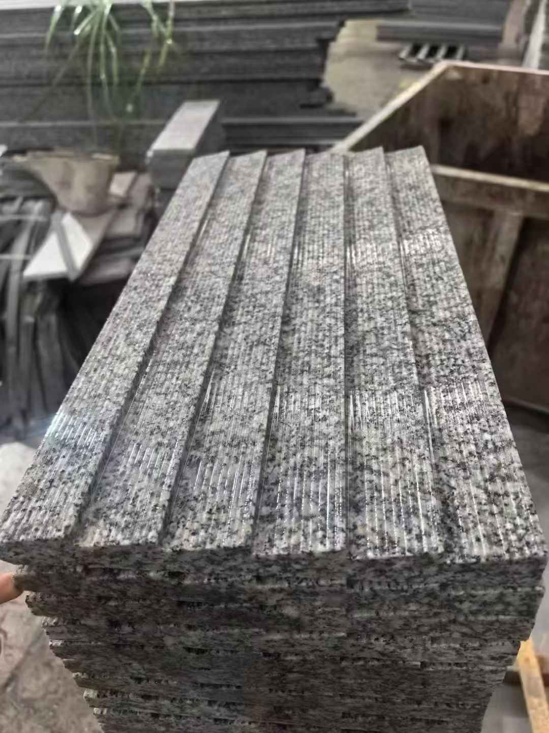 铜仁 狼牙石