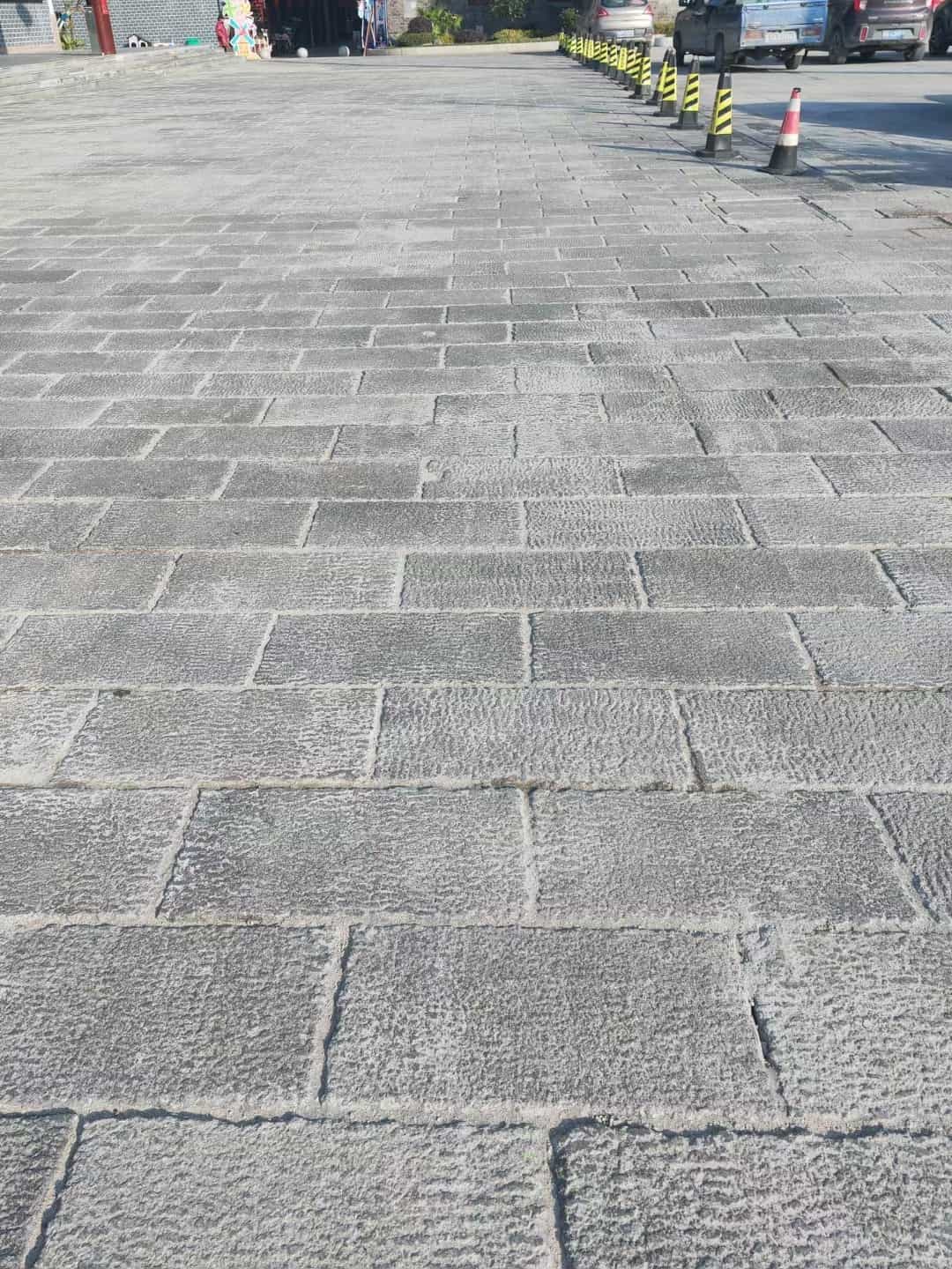 铜仁仿古石铺装效果
