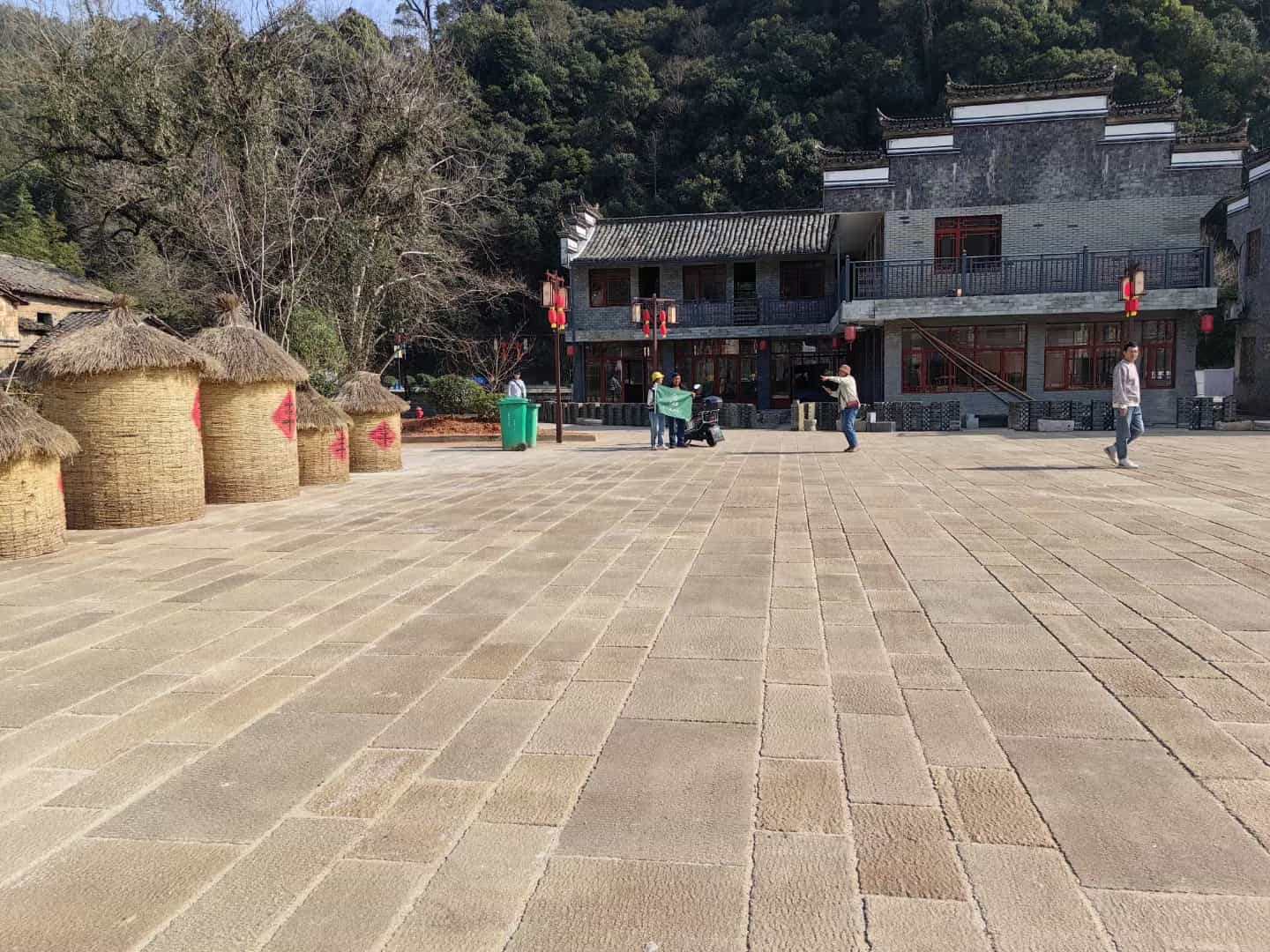 铜仁仿古石铺装效果