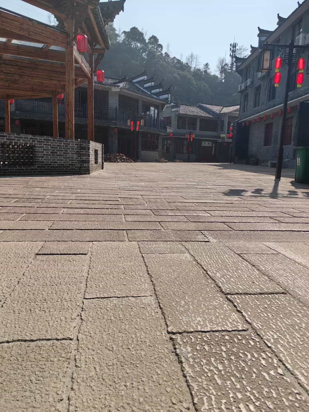 铜仁仿古石铺装效果