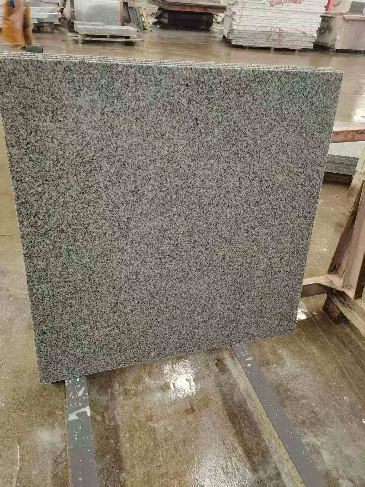 铜仁 芝麻白光面900*900，高地铁标准