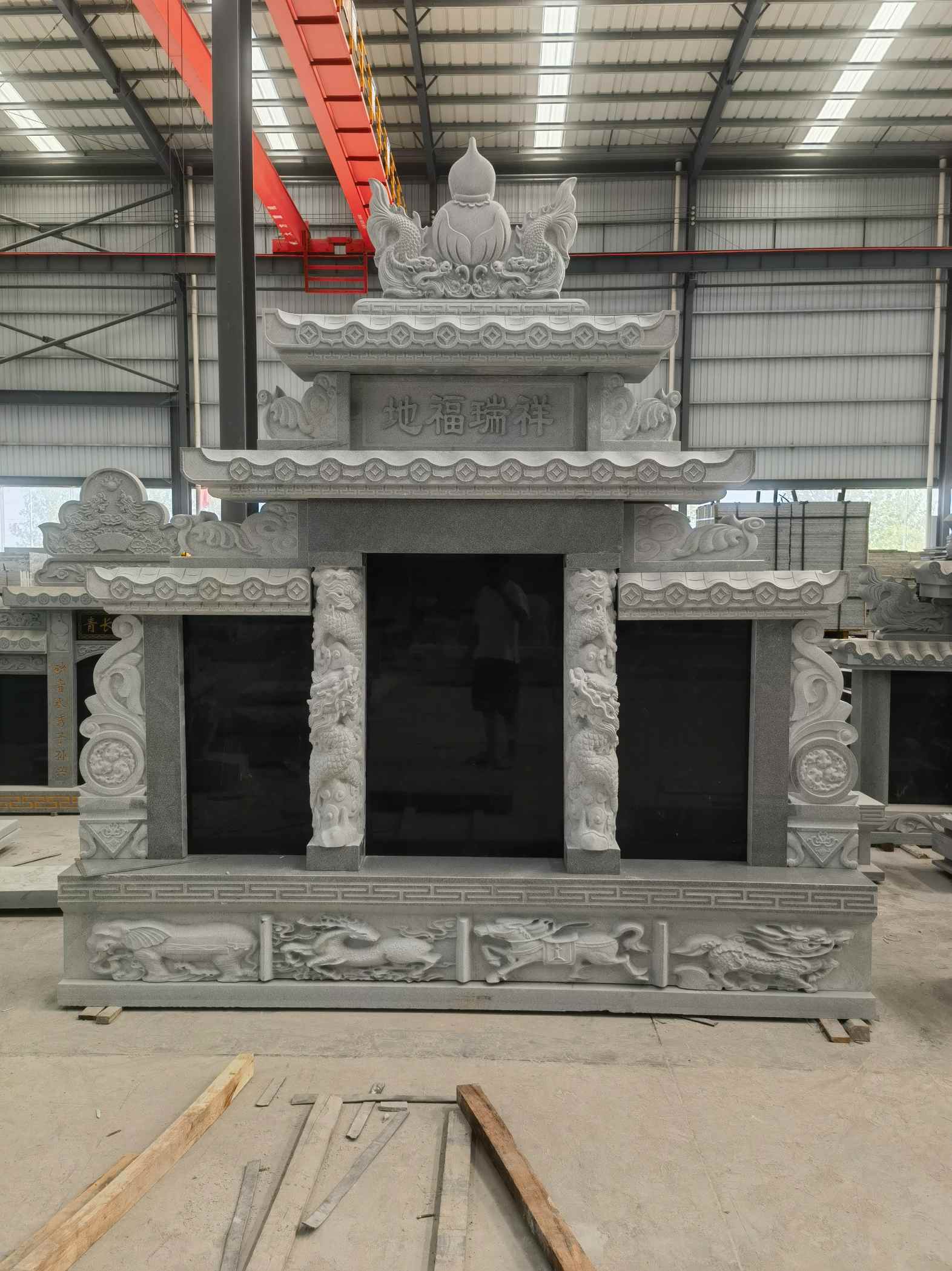 铜仁 芝麻灰高档墓碑、土墓，一套也支持定做