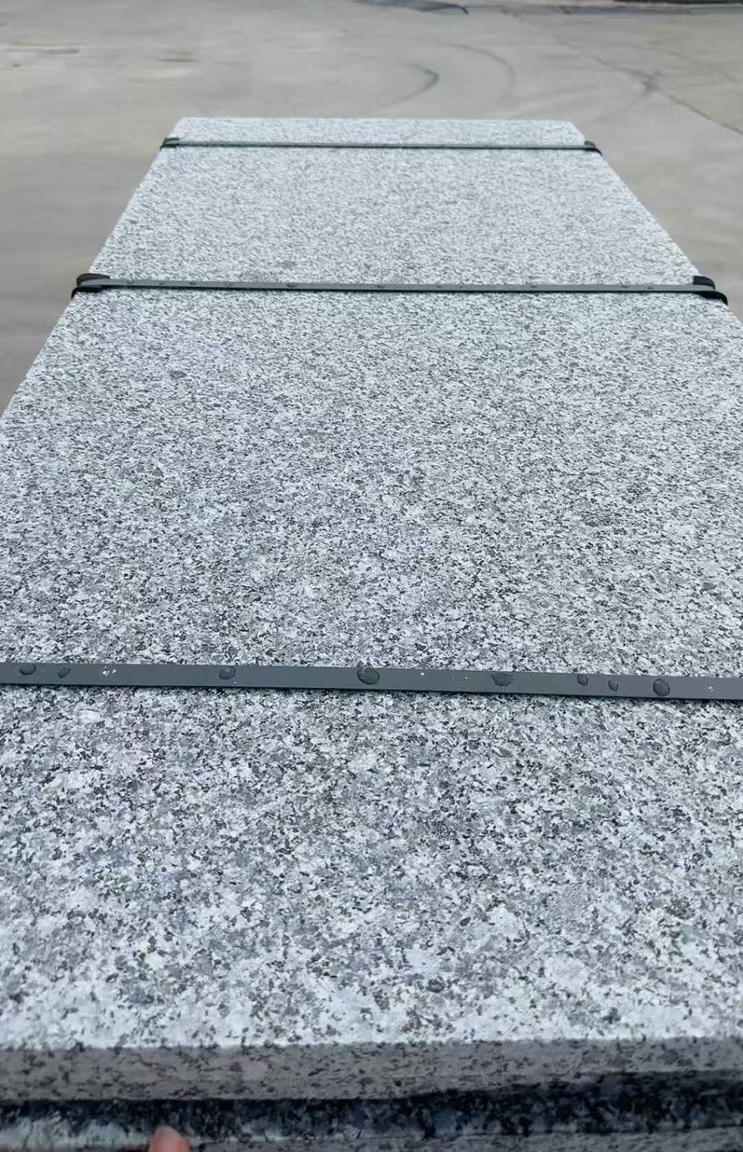 铜仁 芝麻黑火烧面毛板，条板，半成品